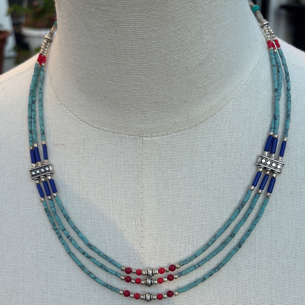 Elegant Multicolor Beaded Necklace